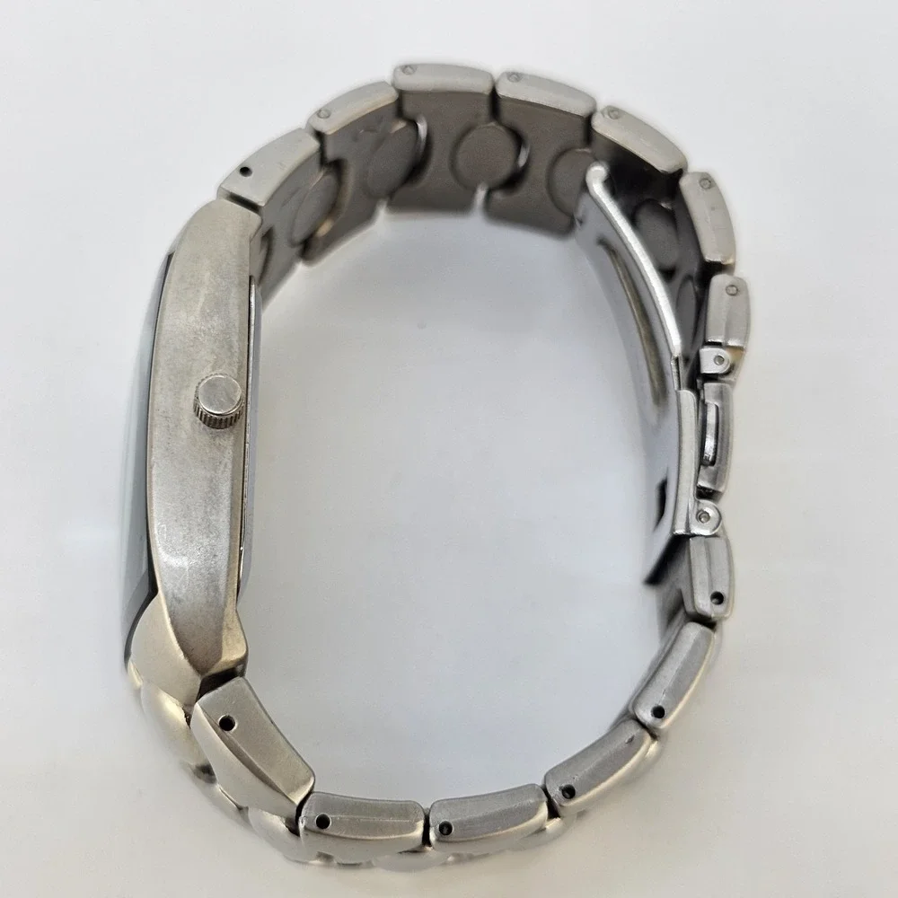 US Army Men's Analog Watch 35MM Gold Dial Gray Bracelet Band 6